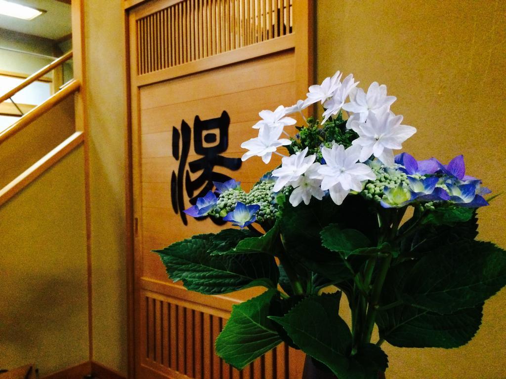 Yudanaka Onsen Yamazakiya Hotel Yamanouchi  Exterior photo